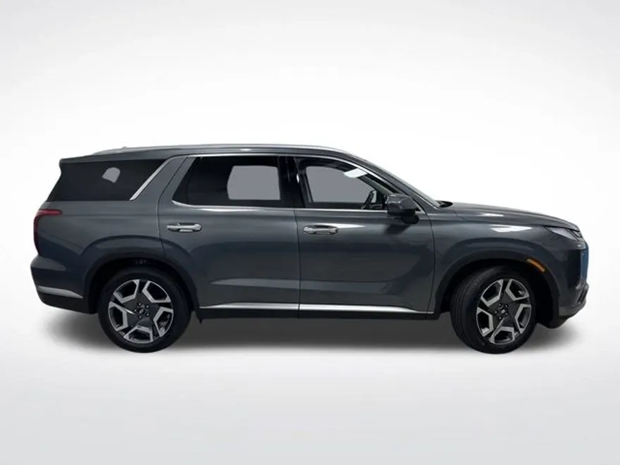2024 Hyundai Palisade SEL photo 1