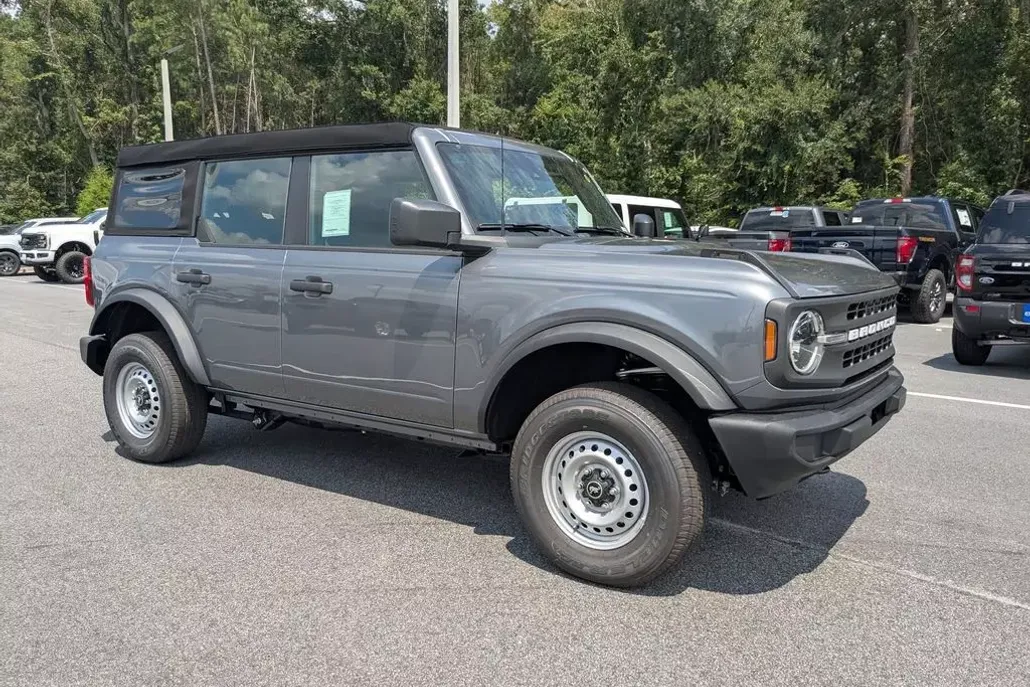 2025 Ford Bronco Big Bend photo 1