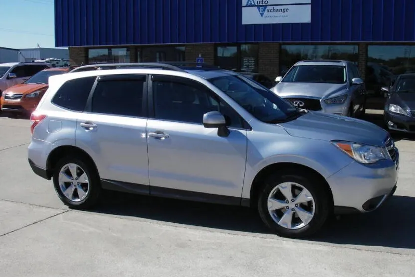 2015 Subaru Forester 2.5i Limited photo 1