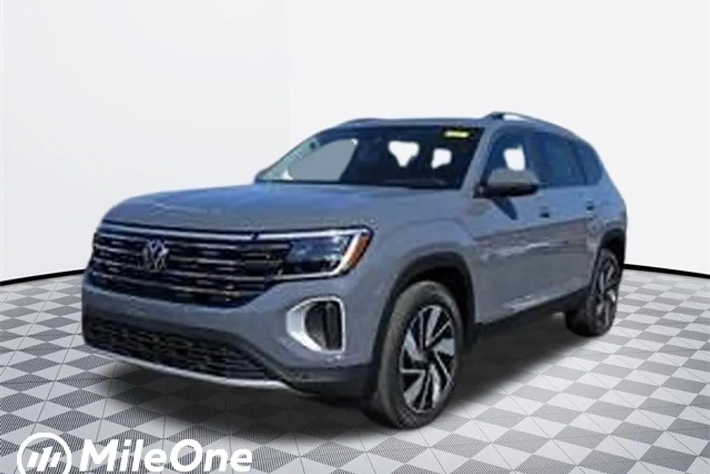 2025 Volkswagen Atlas SEL photo 1