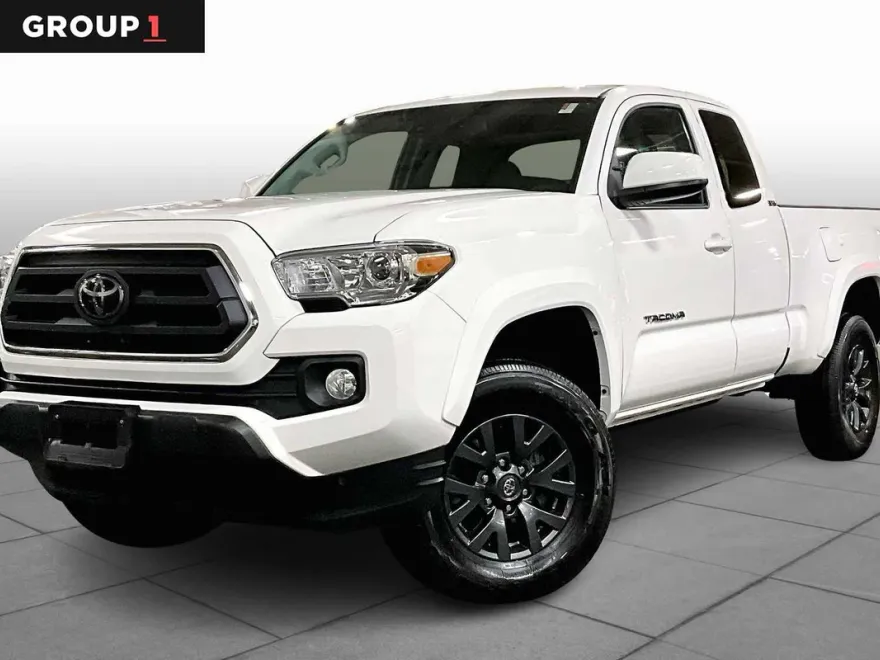 2022 Toyota Tacoma SR5 photo 1