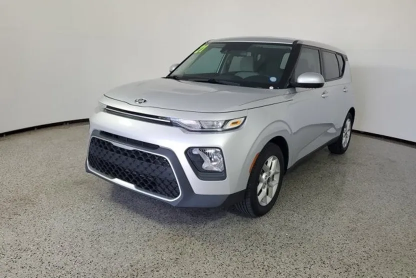 2021 Kia Soul S photo 1