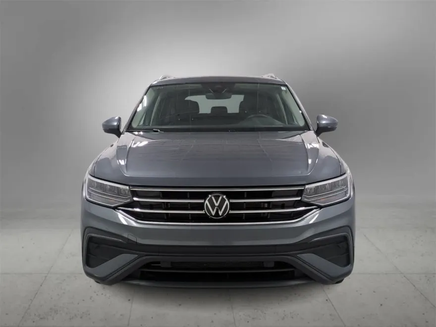 2024 Volkswagen Tiguan SE Wolfsburg Edition photo 1
