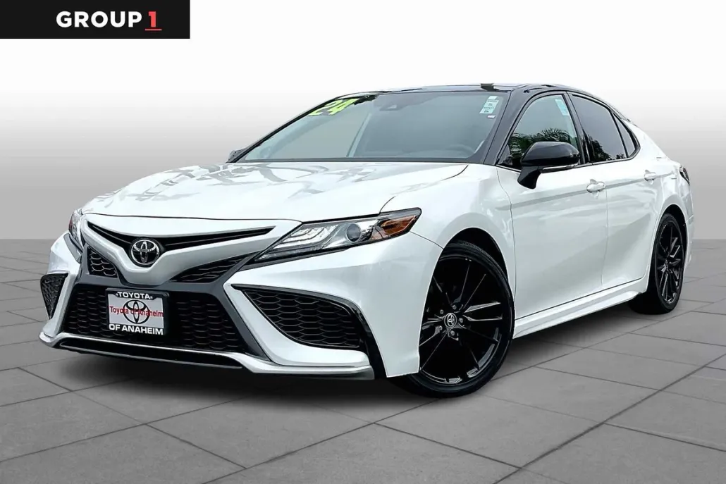 2024 Toyota Camry XSE V6 photo 1