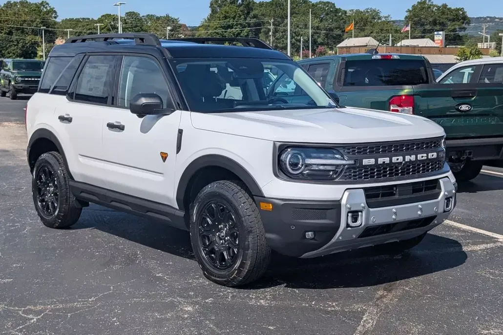 2025 Ford Bronco Sport Badlands photo 1