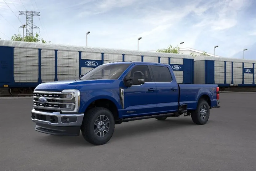 2026 Ford F-350 Lariat photo 1