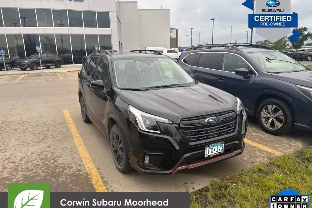 2024 Subaru Forester Sport photo 1
