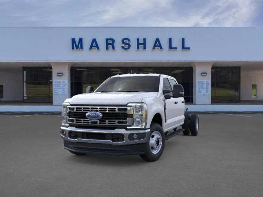 2026 Ford F-350 XL photo 1