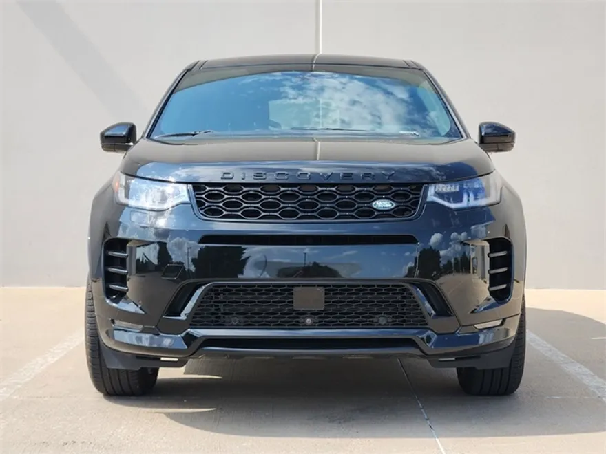 2025 Land Rover Discovery Sport SE photo 1