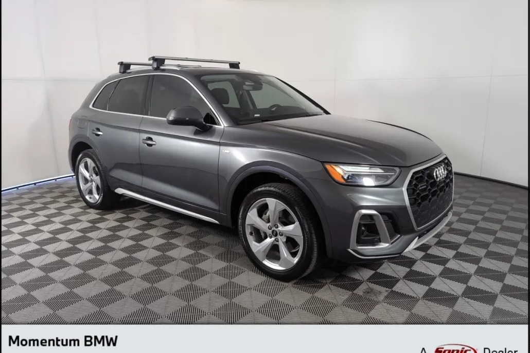 2024 Audi Q5 45 S line Premium photo 1
