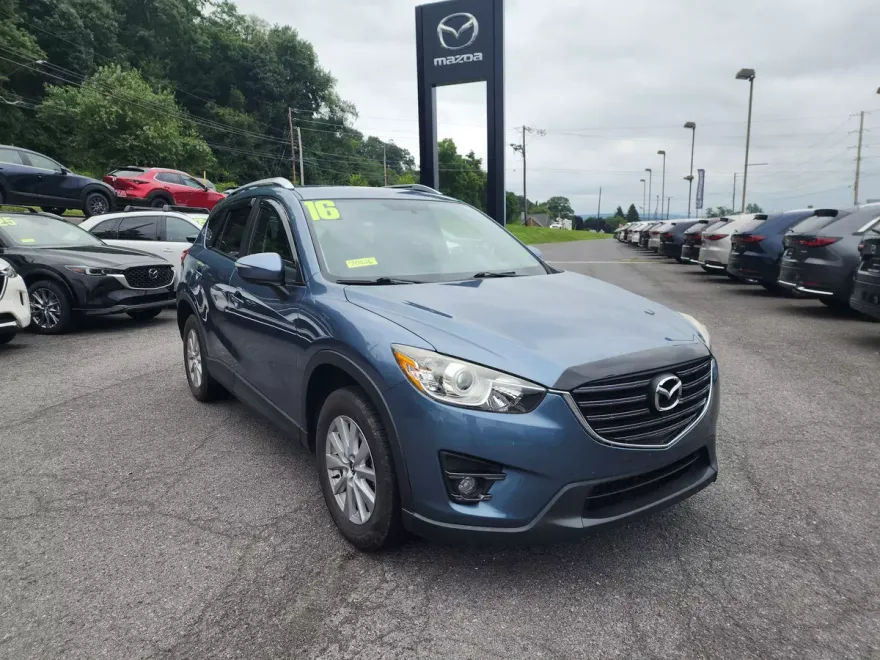 2016 Mazda CX-5 Touring photo 1