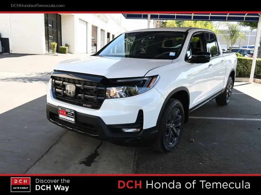 2024 Honda Ridgeline Sport photo 1