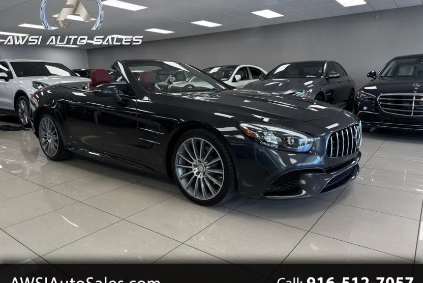 2017 Mercedes Benz SL 550 photo 1