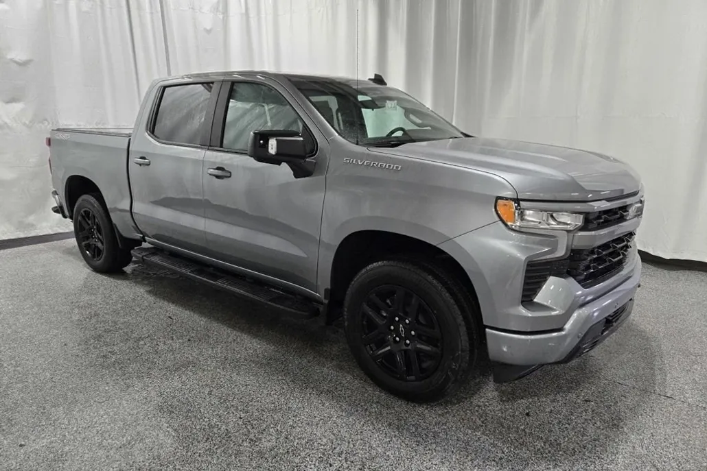 2025 Chevrolet Silverado 1500 RST photo 1