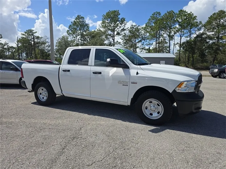 2024 Ram 1500 Classic Tradesman photo 1