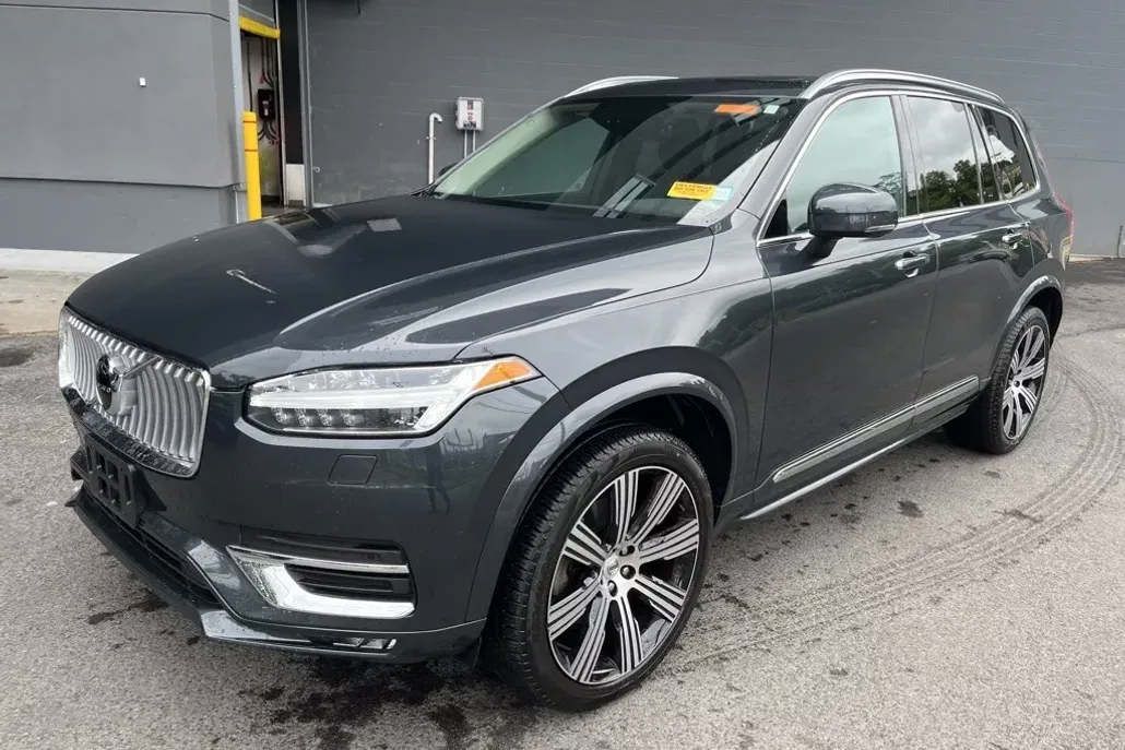 2022 Volvo XC90 T6 AWD Inscription photo 1