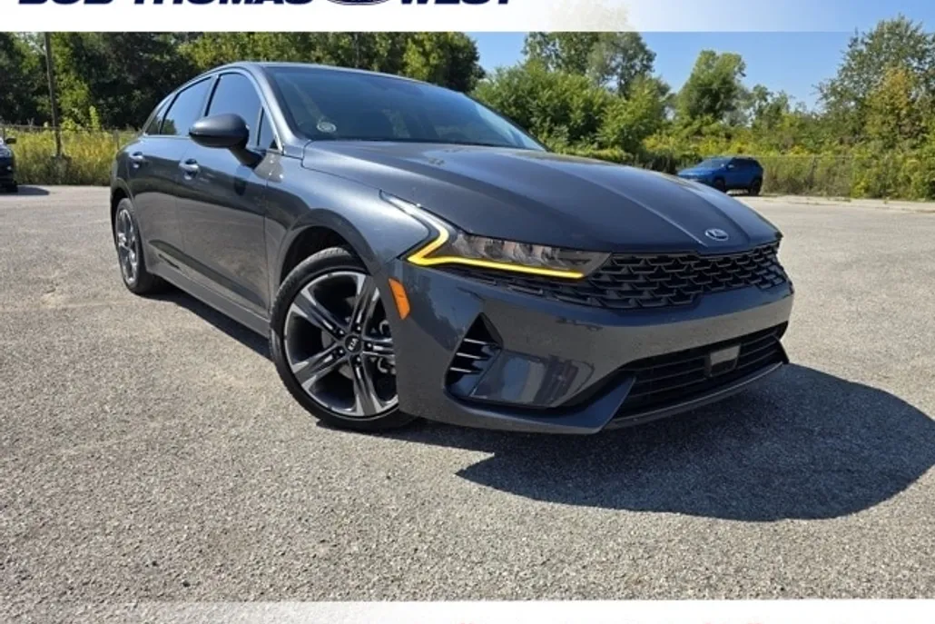 2021 Kia K5 EX photo 1