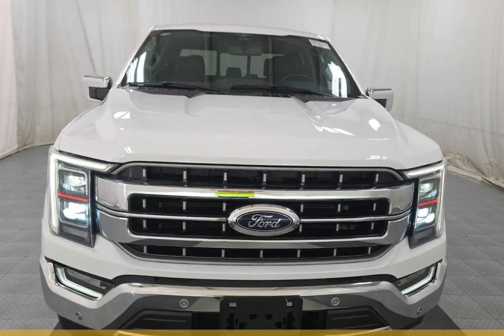 2023 Ford F-150 Lariat photo 1