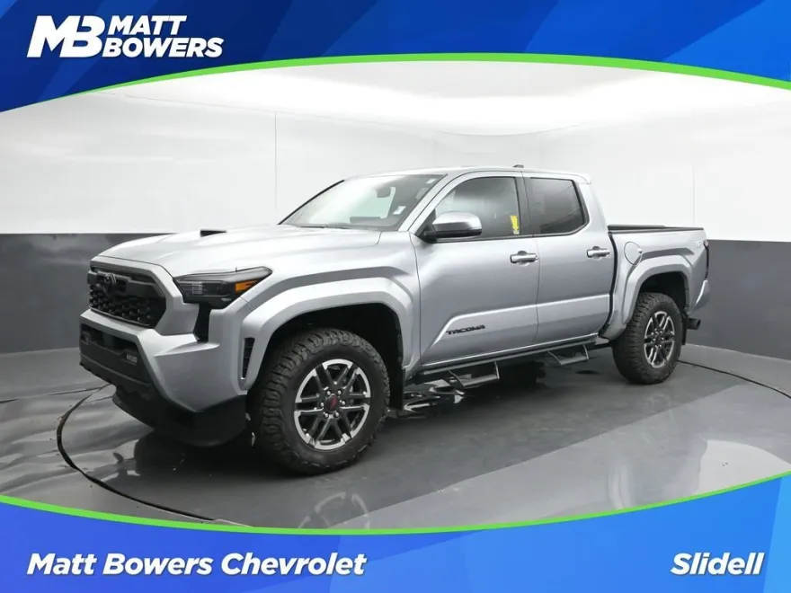 2024 Toyota Tacoma SR5 photo 1