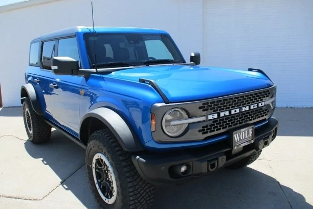 2023 Ford Bronco Badlands photo 1