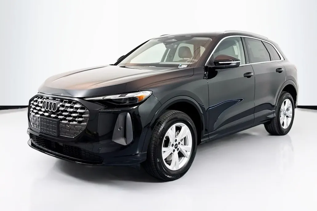 2025 Audi Q5 Premium TFSI photo 1