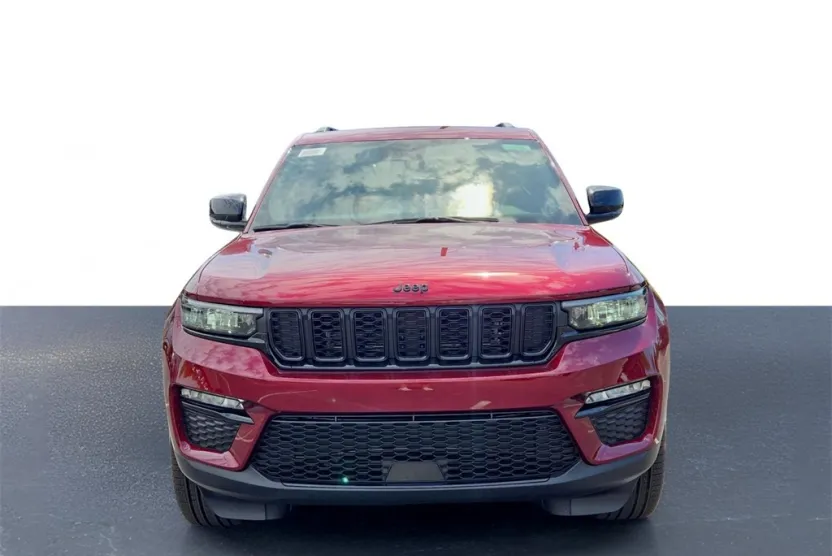 2025 Jeep Grand Cherokee Limited photo 1