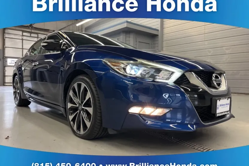 2016 Nissan Maxima SR photo 1