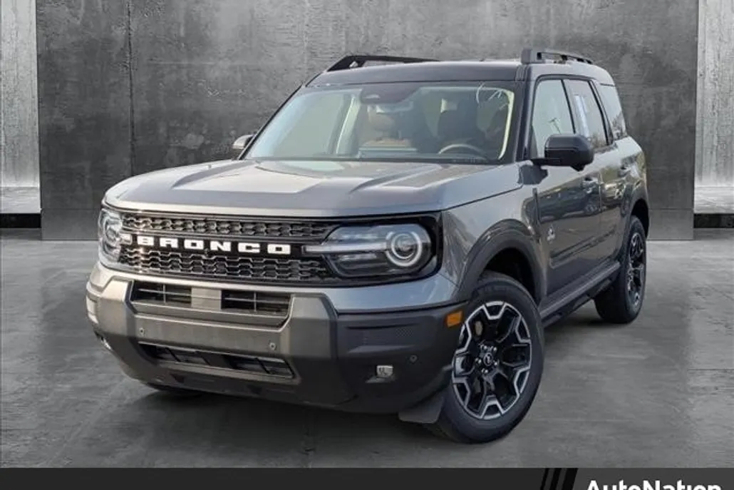 2025 Ford Bronco Sport Outer Banks photo 1