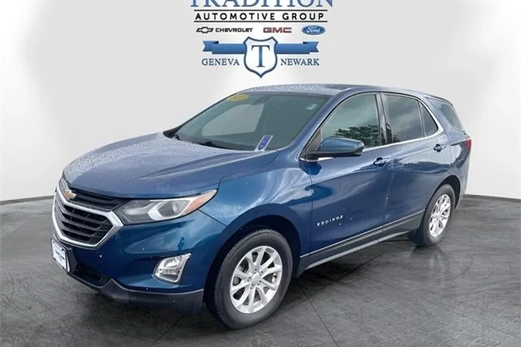 2020 Chevrolet Equinox LT photo 1