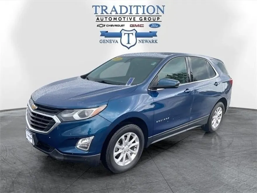 2020 Chevrolet Equinox LT photo 1