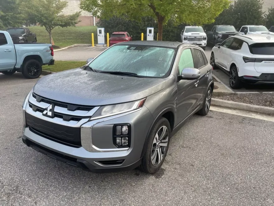2024 Mitsubishi Outlander Sport S photo 1