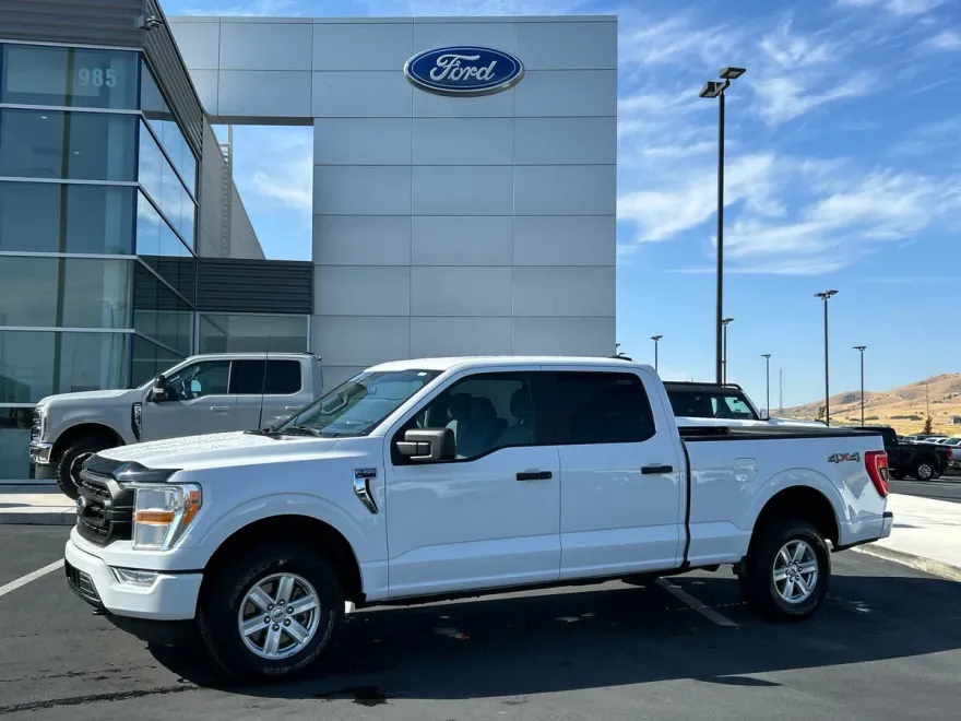 2022 Ford F-150 XLT photo 1