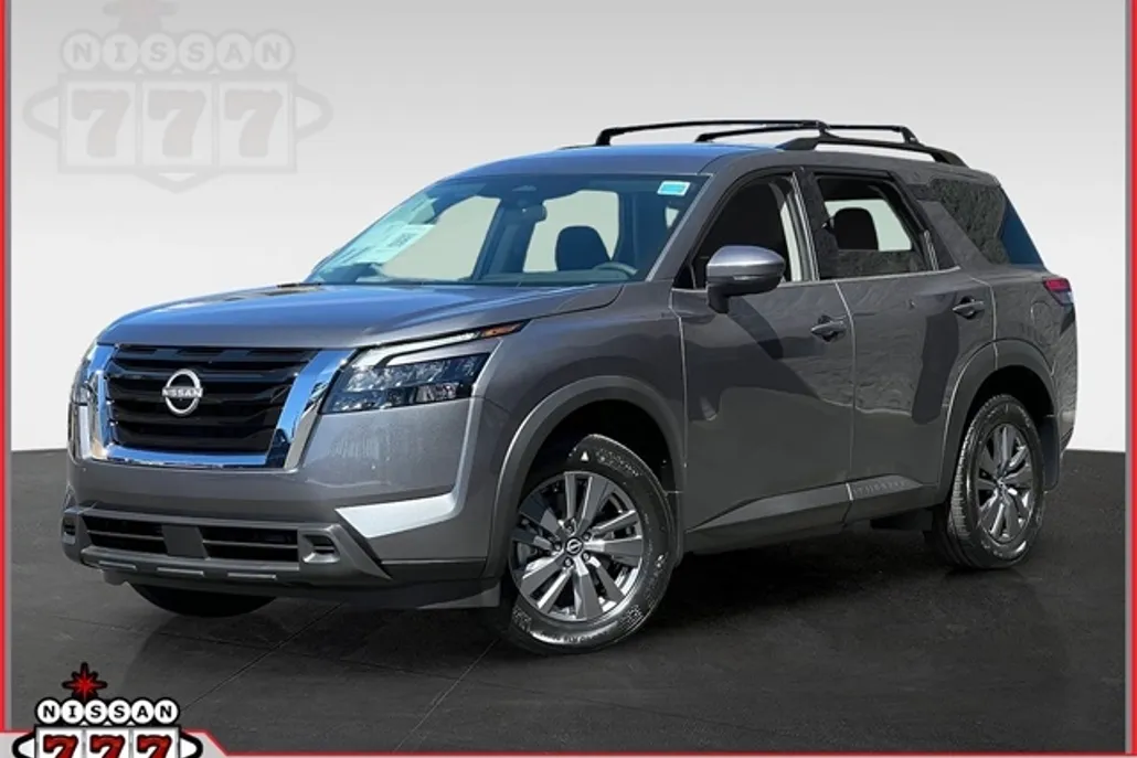 2025 Nissan Pathfinder SV photo 1