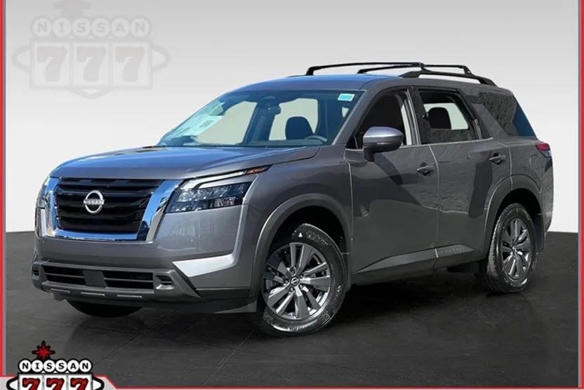 2025 Nissan Pathfinder SV photo 1