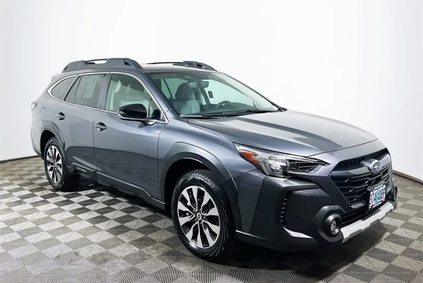 2025 Subaru Outback Limited photo 1