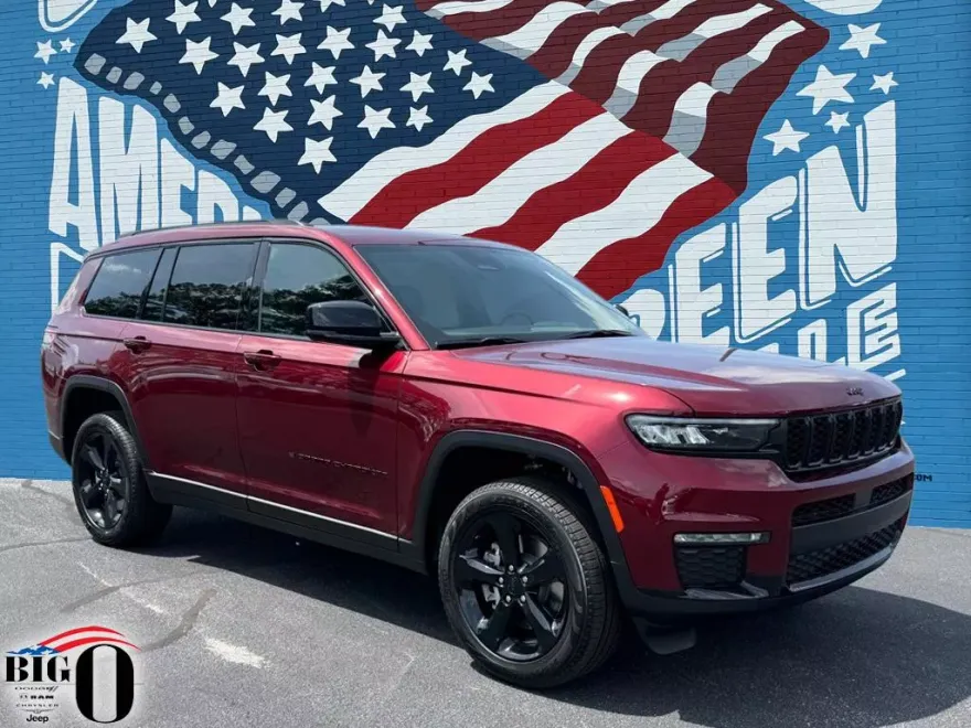 2025 Jeep Grand Cherokee Limited photo 1