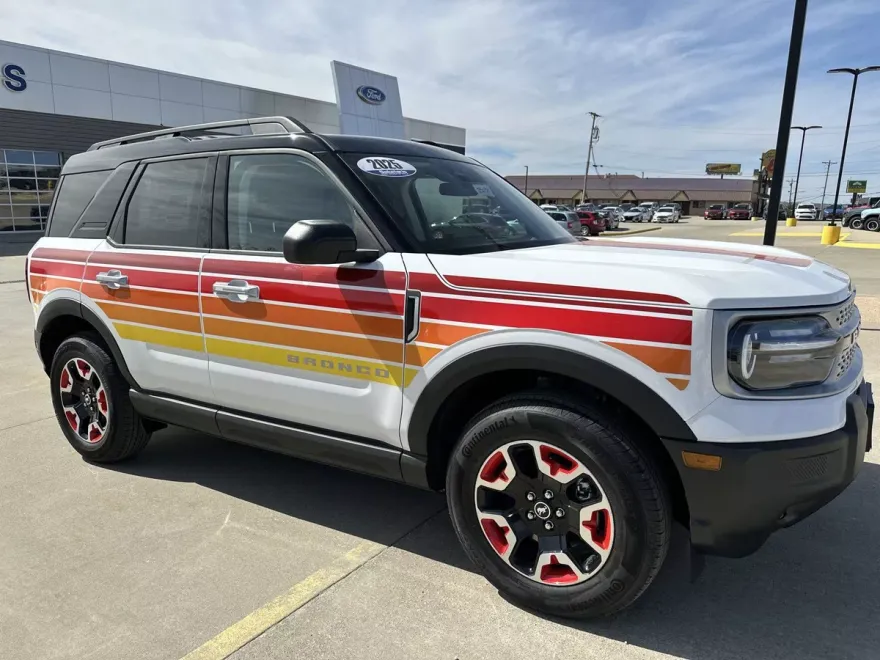 2025 Ford Bronco Sport Free Wheeling photo 1