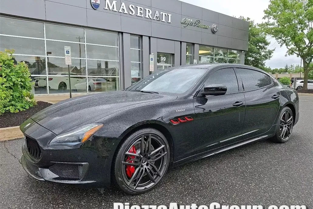 2021 Maserati Quattroporte Trofeo photo 1