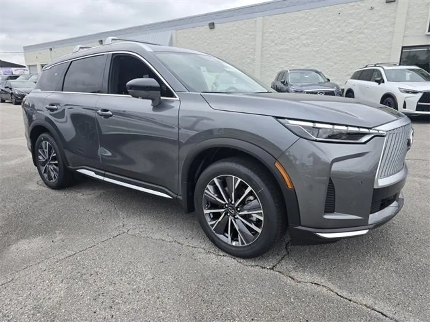 2026 Infiniti QX60 Luxe photo 1