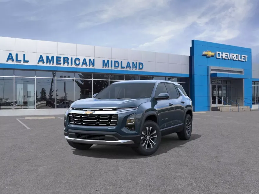 2026 Chevrolet Equinox LT photo 1