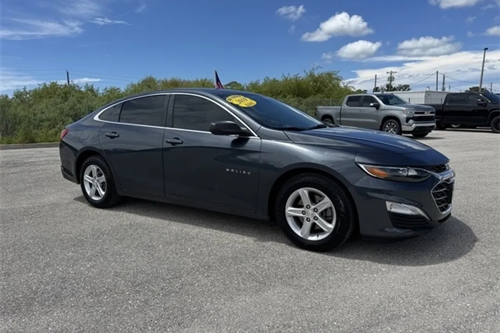 2019 Chevrolet Malibu photo 1
