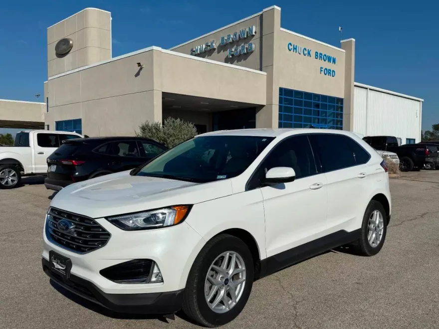 2021 Ford Edge SEL photo 1