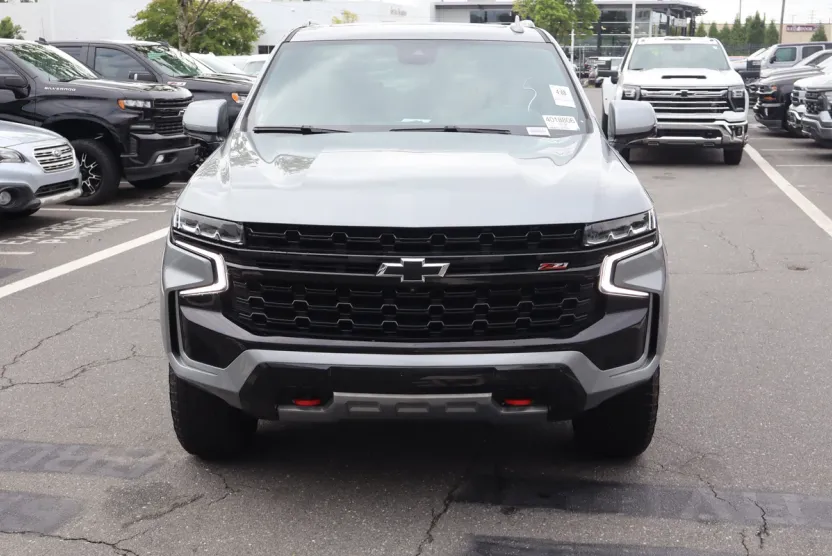 2023 Chevrolet Tahoe Z71 photo 1