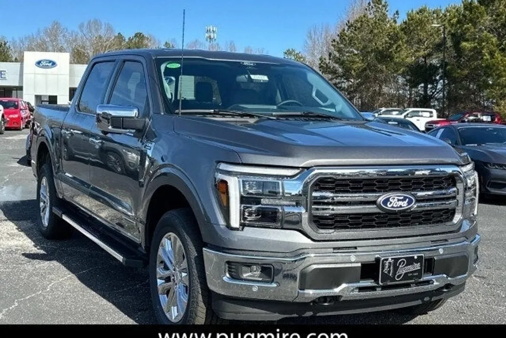2025 Ford F-150 Lariat photo 1