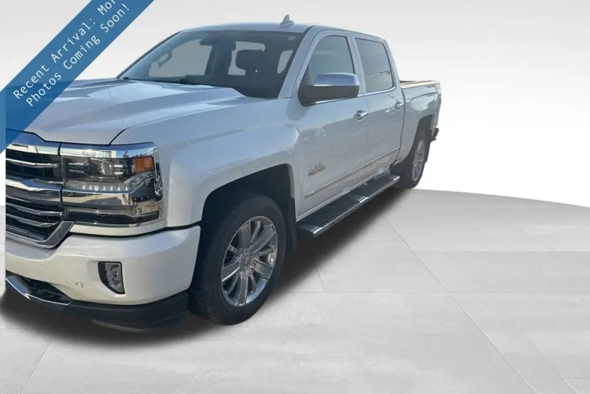 2018 Chevrolet Silverado 1500 High Country photo 1
