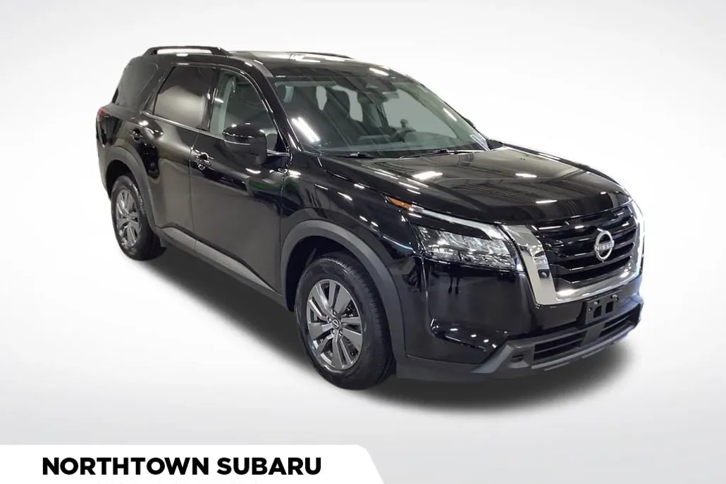 2025 Nissan Pathfinder SV photo 1