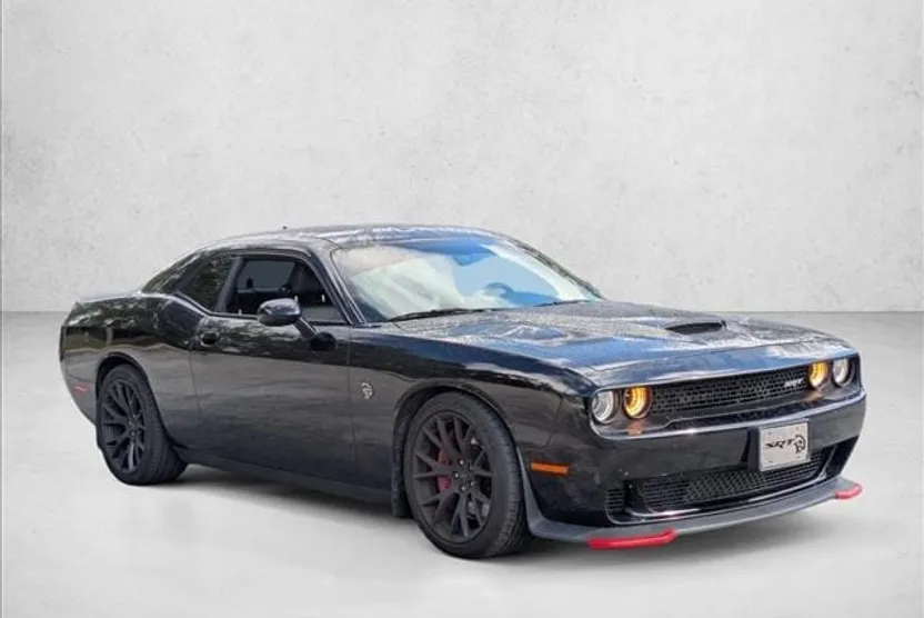 2016 Dodge Challenger SRT8 Hellcat photo 1