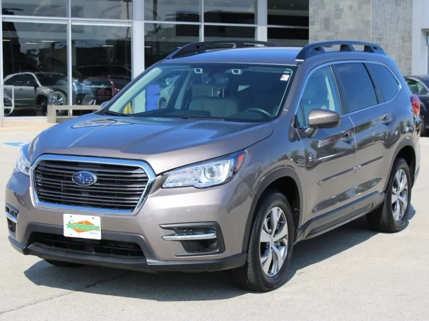 2022 Subaru Ascent Premium photo 1