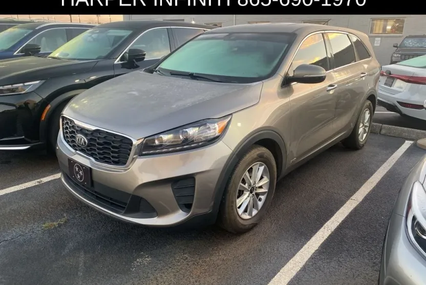 2019 Kia Sorento LX photo 1