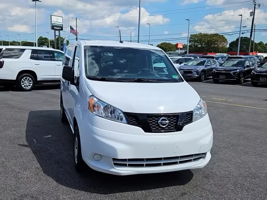 2021 Nissan NV200 S photo 1
